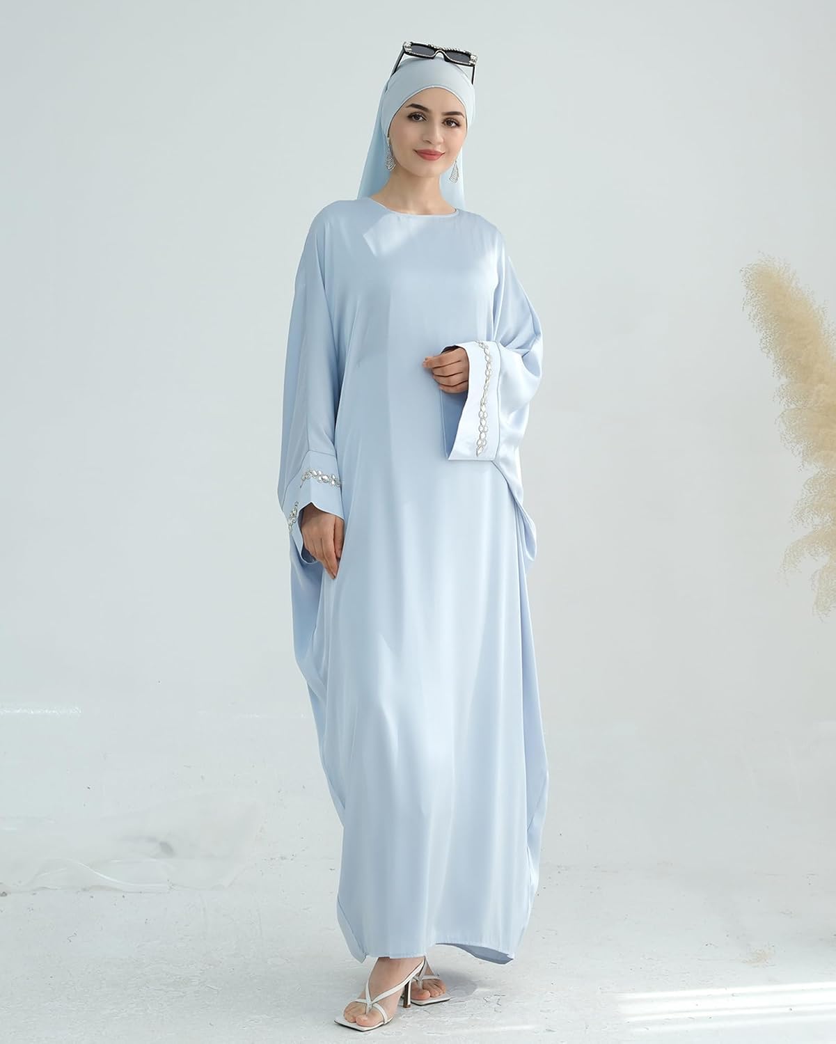 Solid Color Batwing Sleeve Abaya with Handcrafted Chain Beading, Hidden Waistband Modest Muslim Robe Prayer Dress