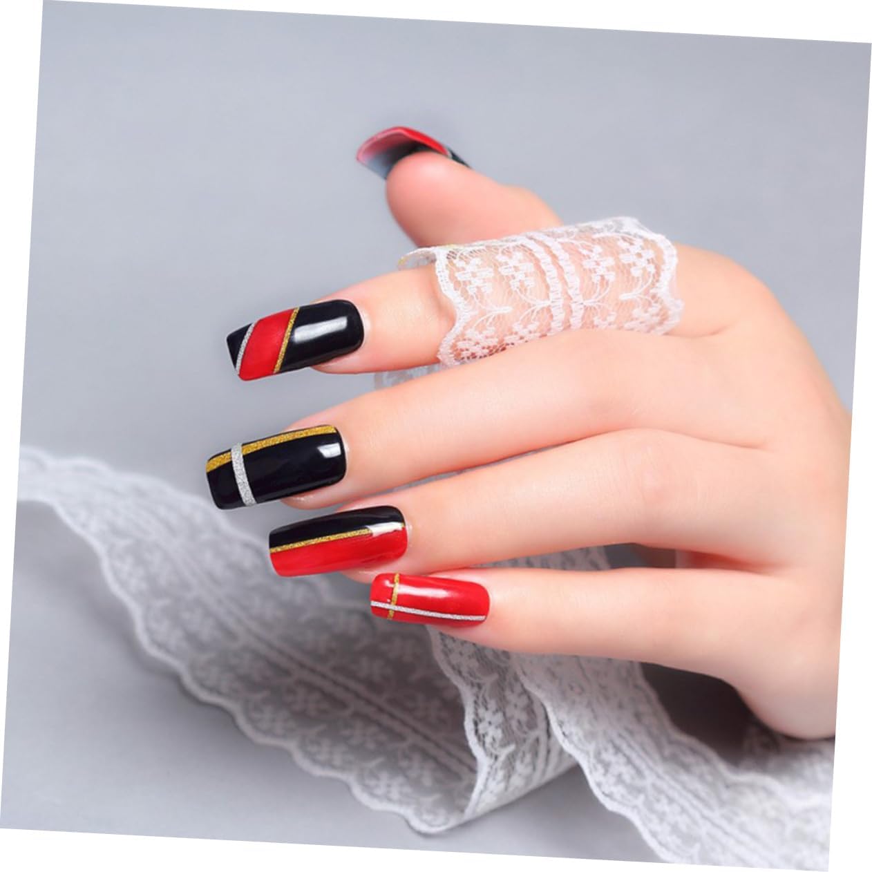 156rolls Shining Nail Art Tape Self-Adhesive DIY Manicure Tool for Nail Designs Easy to Use Mixed for Women and Art Enthusiasts