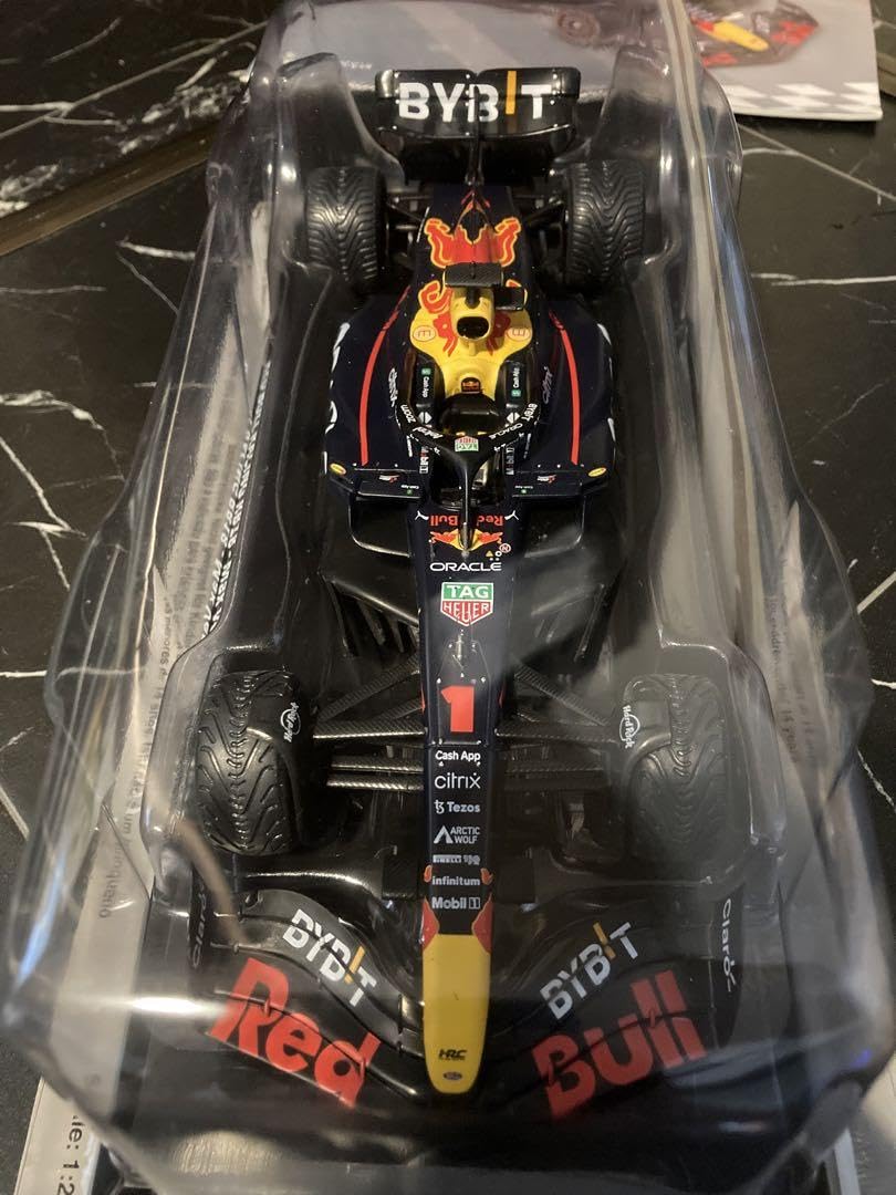 Amazon.co.jp: 日本未発売 ビッグスケールF1コレクション レッドブル 