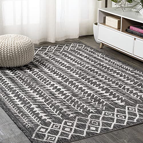 Image of JONATHAN Y Bohemian Geometric Indoor Outdoor Area Rug 5X8 Black /Ivory, Tokay for Backyard, Patio, Porch, Easy-Cleaning, High Traffic, Pet-Friendly, Non-Shedding (SMB132E-5)
