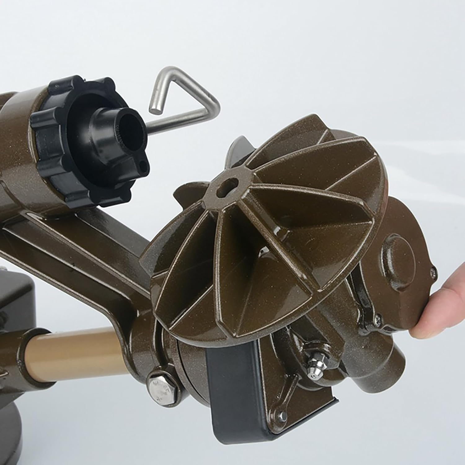 Pistola de lluvia de impacto automática con rotación de 360°, solución de riego de gran área para riego eficiente de huertos y jardines de té