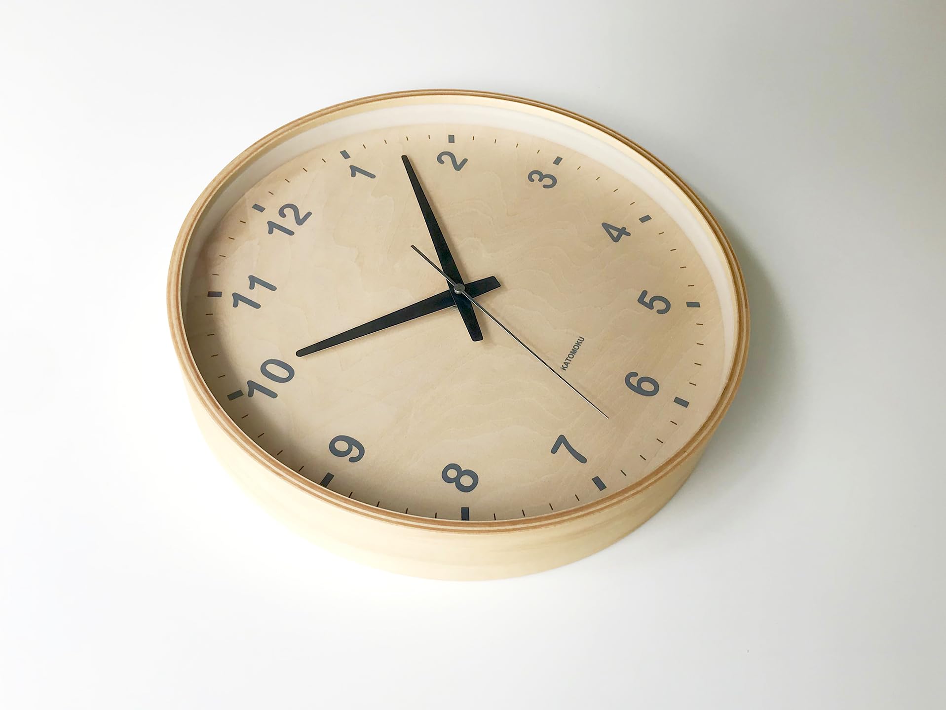 Amazon.co.jp: KATOMOKU plywood clock シナ文字盤 km-34L 掛け時計