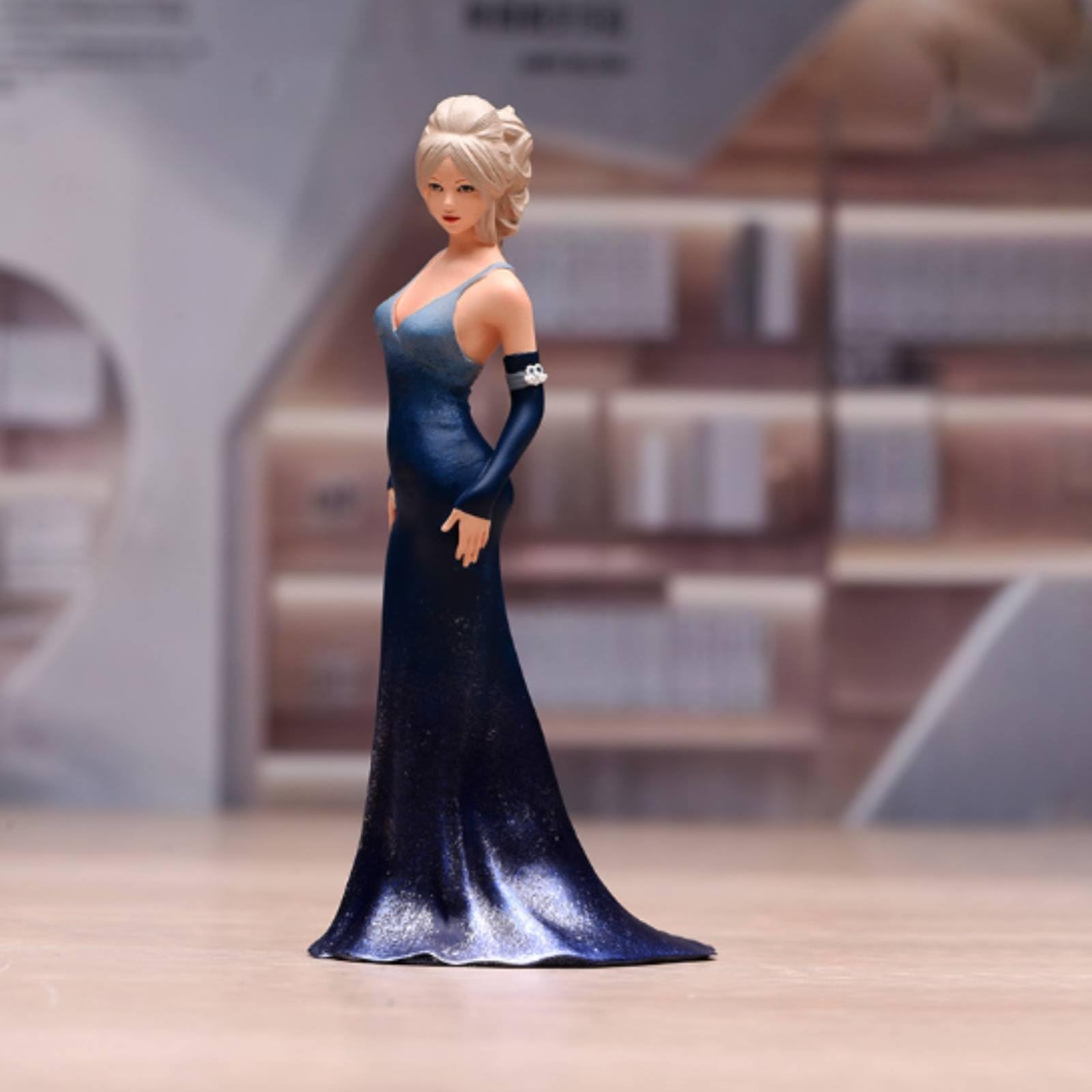 Frauenfigur im Abendkleid detailreich Miniatur-Dame im Langen Kleid Diorama-Detail handbemalte Harzfigur für Modellbau, 1/18 Fein Bemalt Mit Gesichtszügen
