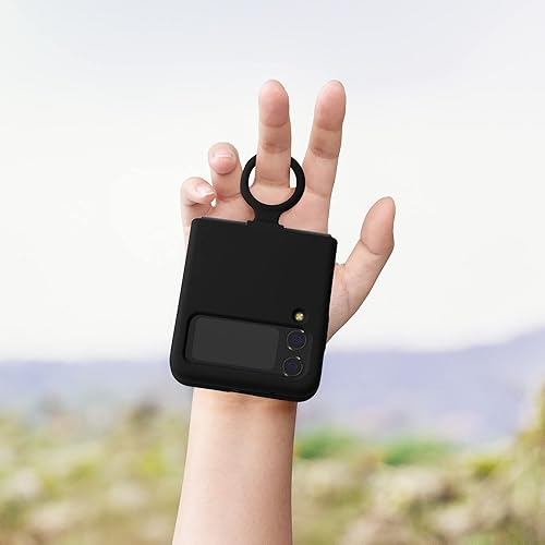 Miniatura 4 de kwmobile Funda compatible con Samsung Galaxy Z Flip4 - Funda suave con acabado de silicona y bucle de anillo de dedo - Negro