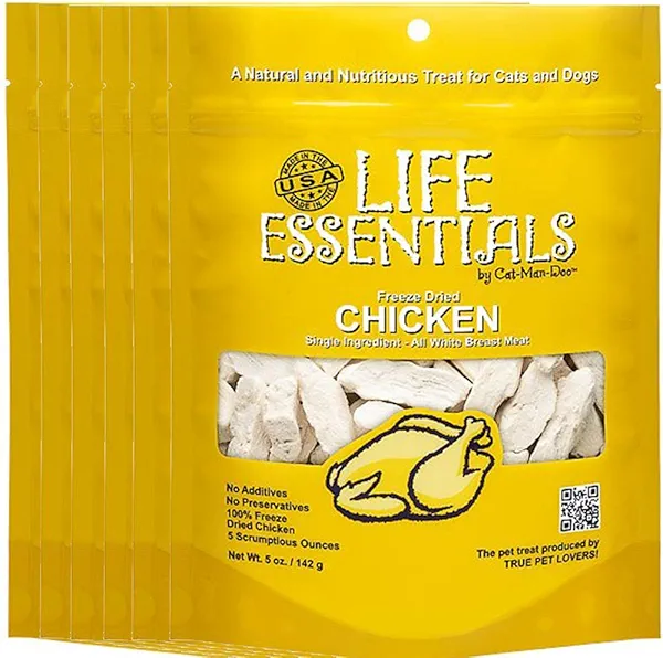 LIFE ESSENTIALS BY CAT-MAN-DOO All-Natural Freeze Dried Chicken Treats for Dogs & Cats No Grains, Fillers, Additives and Preservatives Proudly Made in The USA - 6 Pack (5 oz. Bag)