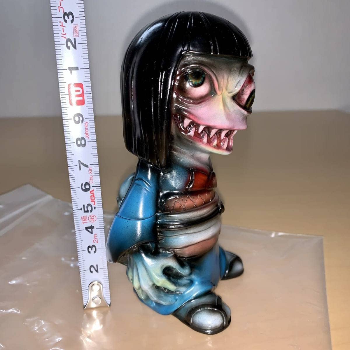 Amazon.co.jp: かっこわらい雑貨店 よしこ 青 下目 YOSHIKO Blue