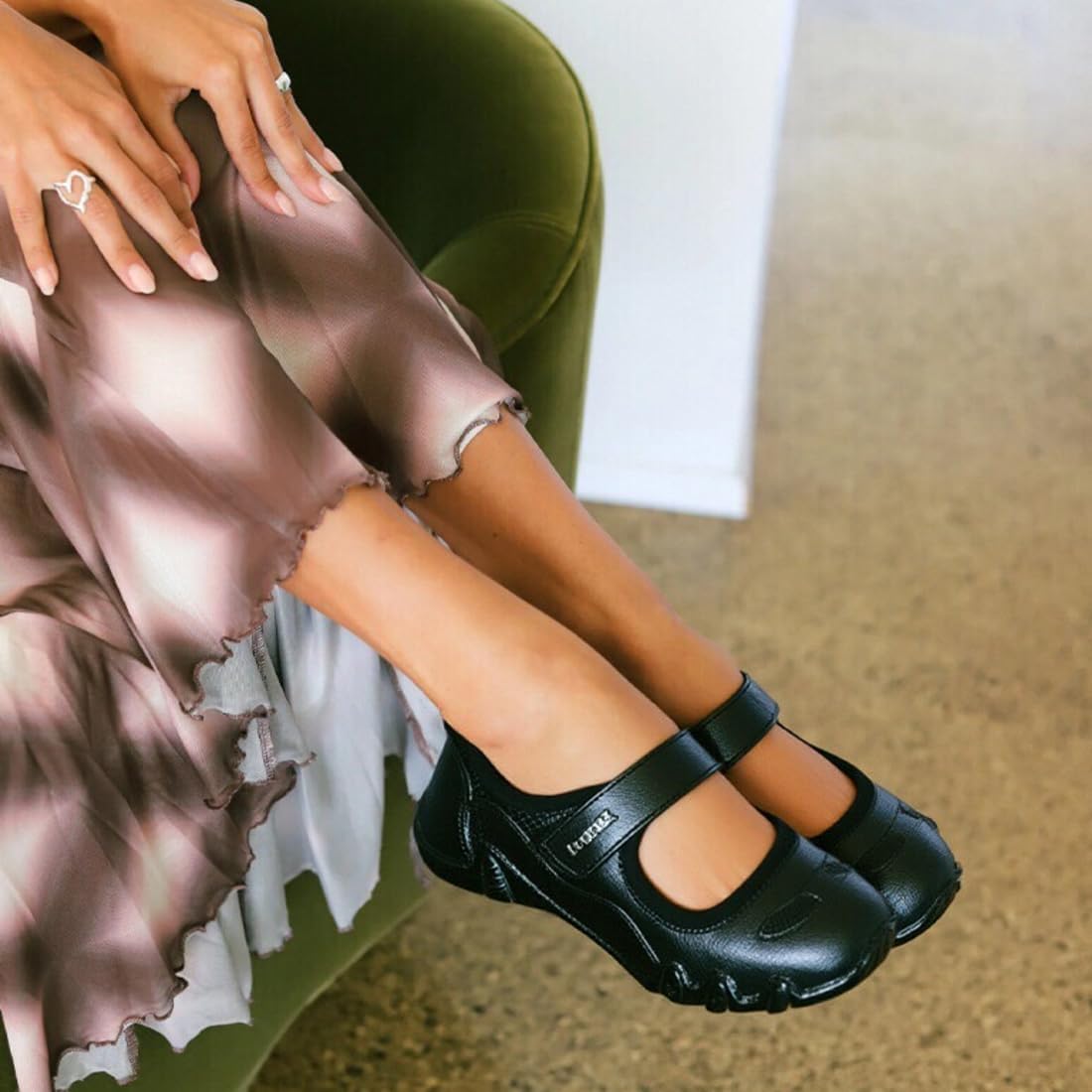 Women's Comfortable Flat Mary Jane Sneakers, Lightweight Slip-on, Corrective Work Shoes, Breathable Non-Slip Sports Shoes, Walking Nurse Dress