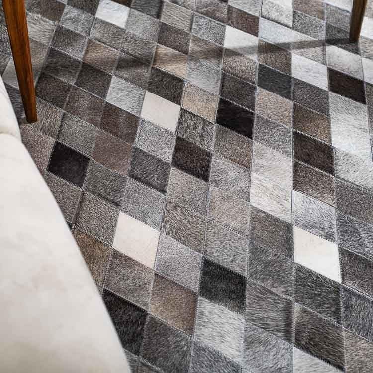 Cowhide Leather Area Rugs, Luxurious Diamond Carpet, Hair On Geometric Patchwork Leather Carpet, Western Living Room Rug, Vintage Rugs for Bedroom, Hallway and Entryway Rug (2'3"x7 ft)