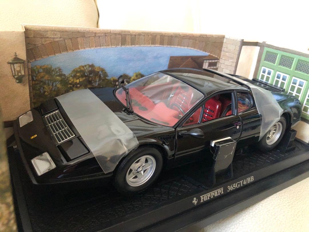 Amazon.co.jp: フェラーリ 365GT4BB 黒 ブラック 内装 赤レッド : おもちゃ