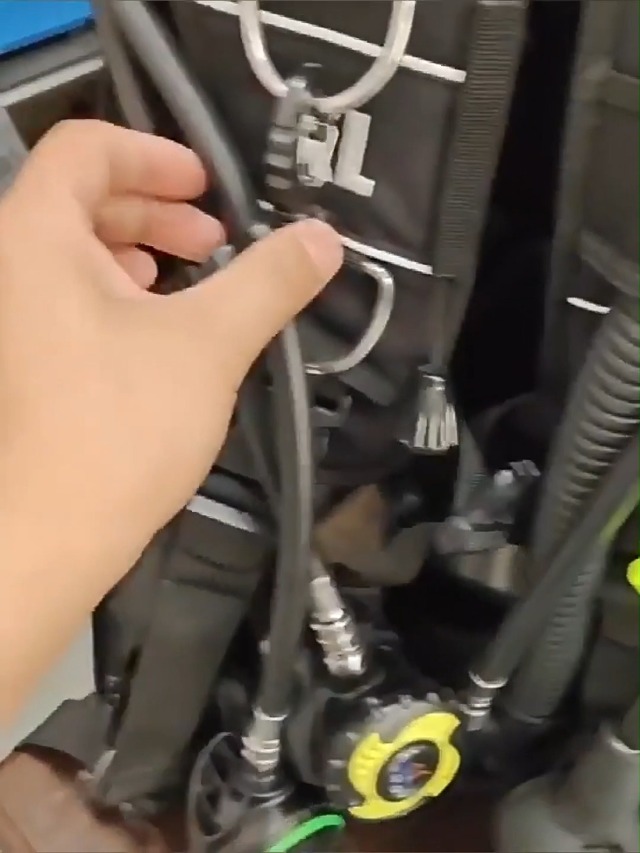 2X SUPPORT DE Tuyau De Régulateur De Plongée Sous-Marine Deuxième étage