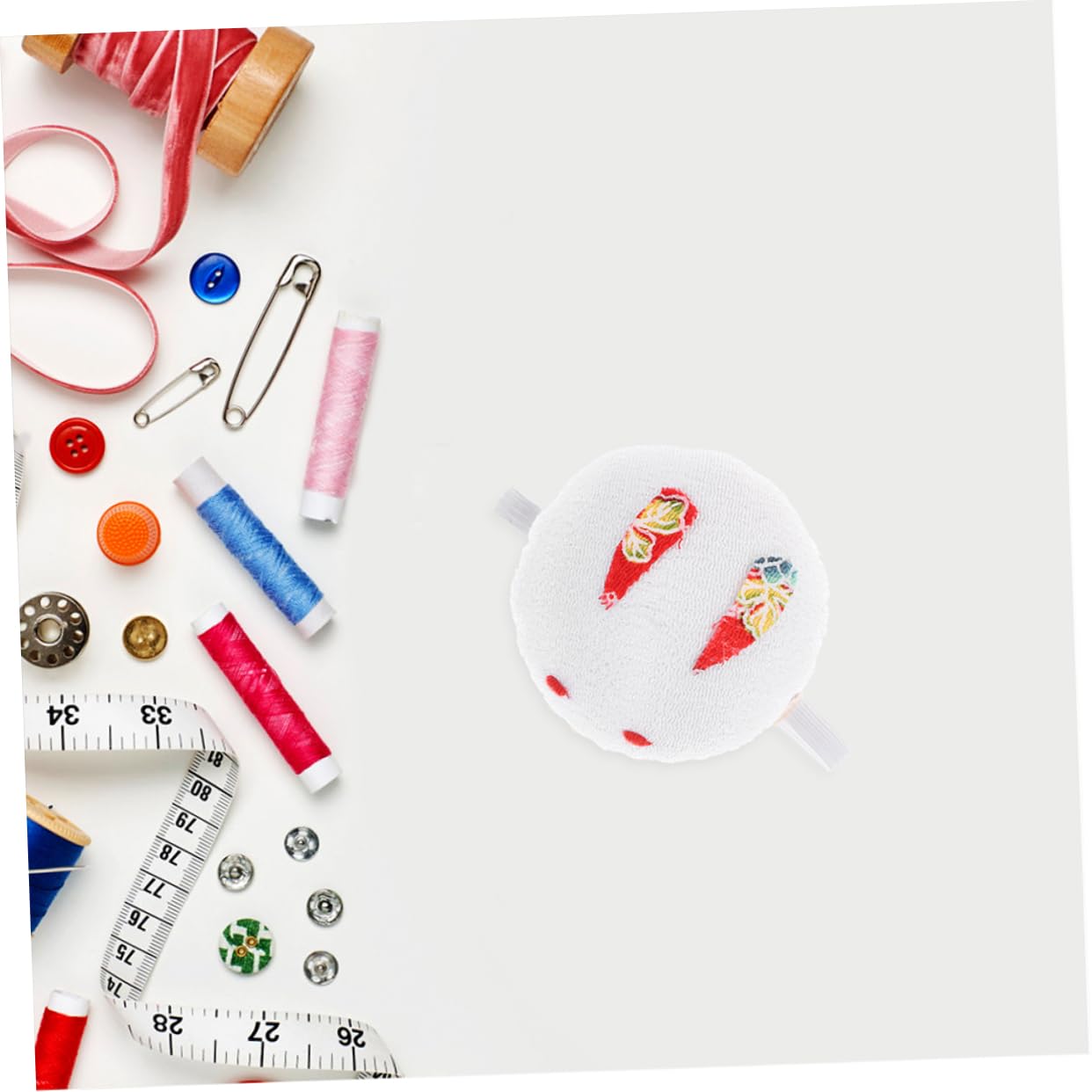 Gogogmee 2Pcs Wear Resistant Wrist Pin Cushion Handy Pin Holder for DIY Sewing Embroidery and Cross Stitch Compact Convenient Design for and Organization