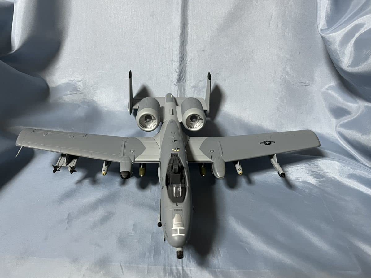 Amazon.co.jp: フランクリンミント製A-10 WARTHOG(ワードホッグ) 1/48