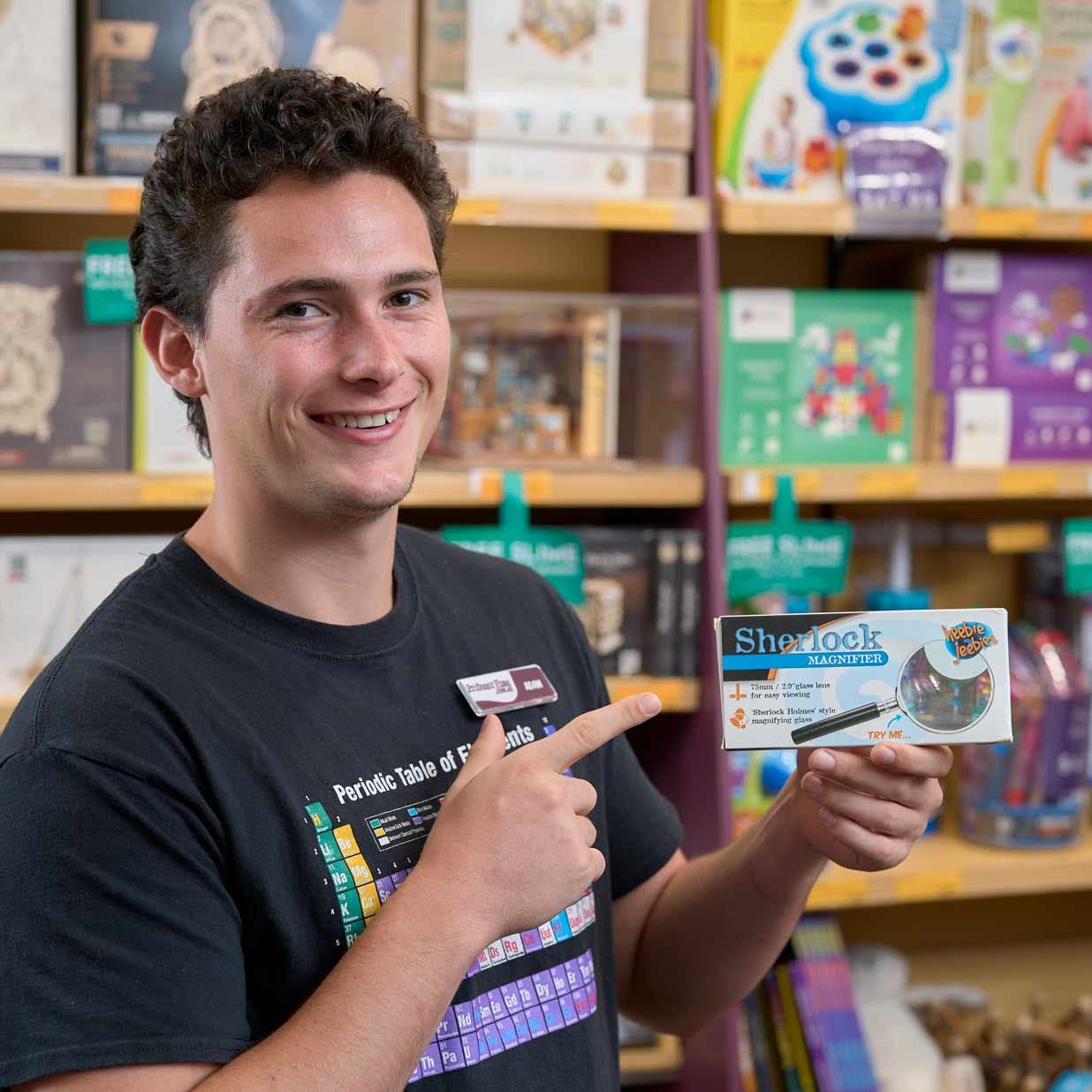 Heebie Jeebies Sherlock Magnifying Glass - Image 3