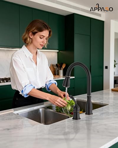Vista 9 de APPASO Grifo de cocina de 2 orificios, grifo de fregadero de cocina de bronce frotado con aceite con rociador desplegable de dos modos, grifo de Oil