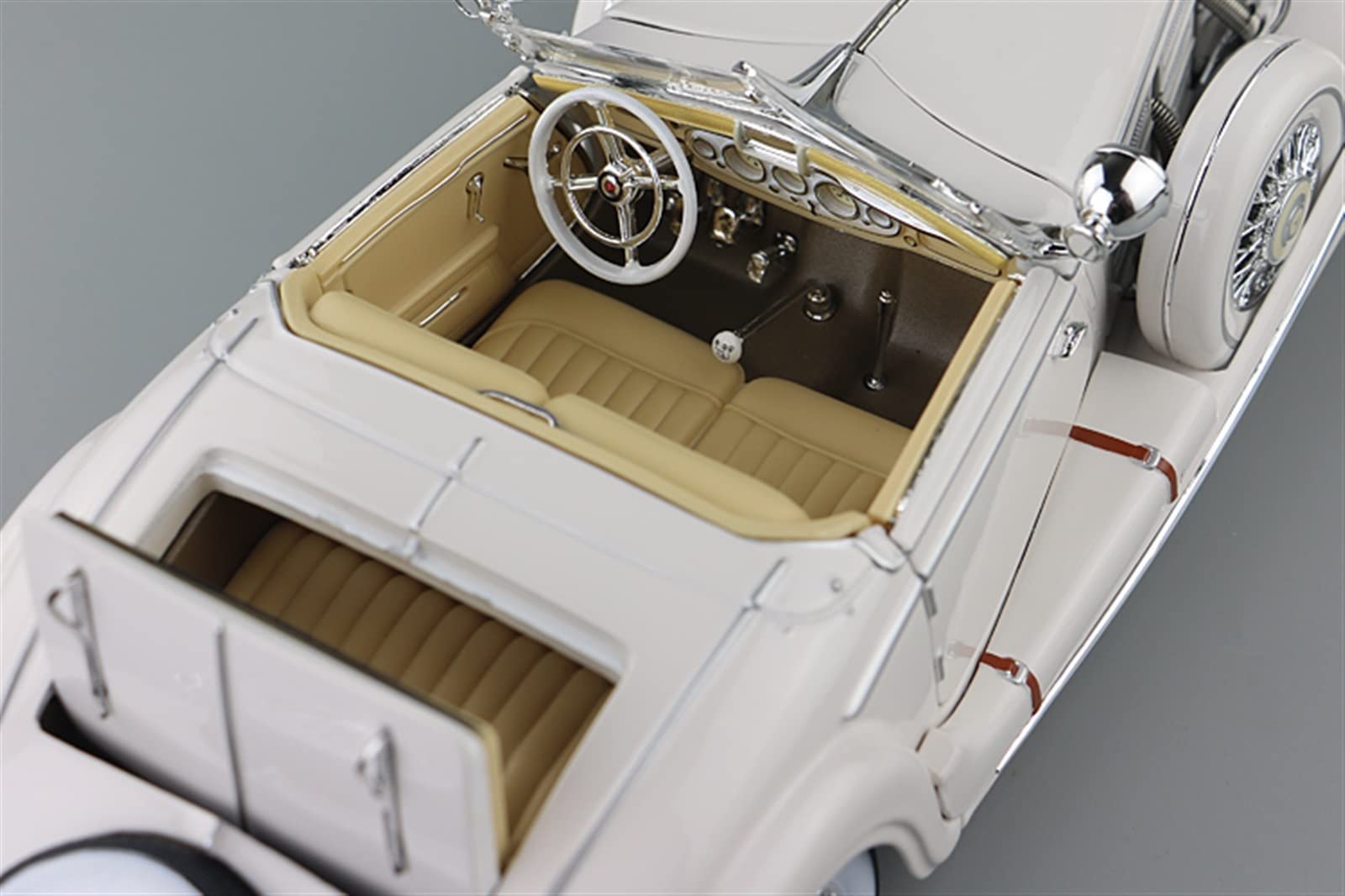 クラシックカー　ダイキャスト　ベンツ皇室用　モデルカー 欠陥あり) KK 1:18 ダイキャスト合金 300 SC 1957 W188 クーペおもちゃ