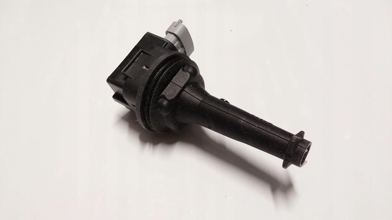 Genuine 30713417 Ignition Coil