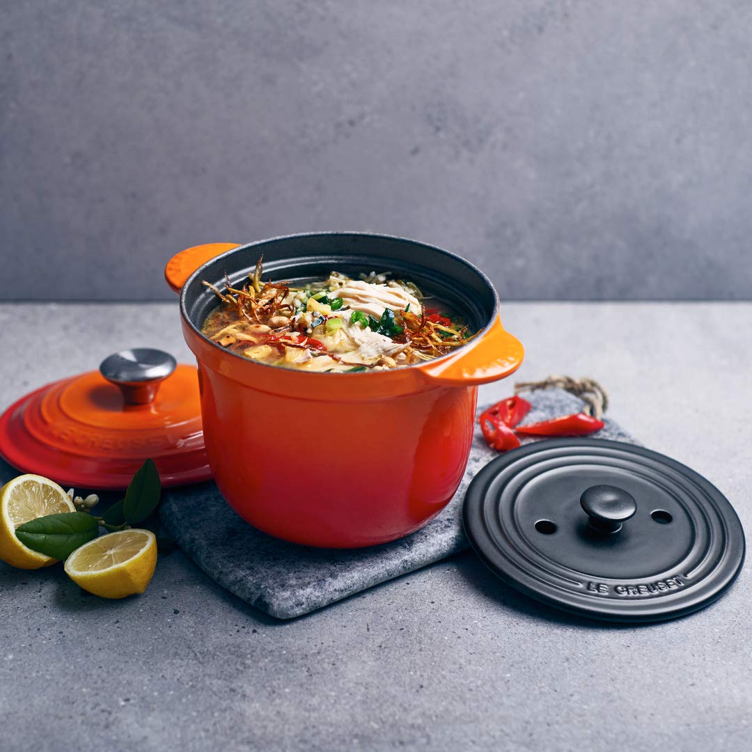 Le Creuset Cocotte en fonte émaillée avec Couvercle et Intérieur en Grès, 18 cm, 2 litres, Volcanique, 41110180900460
