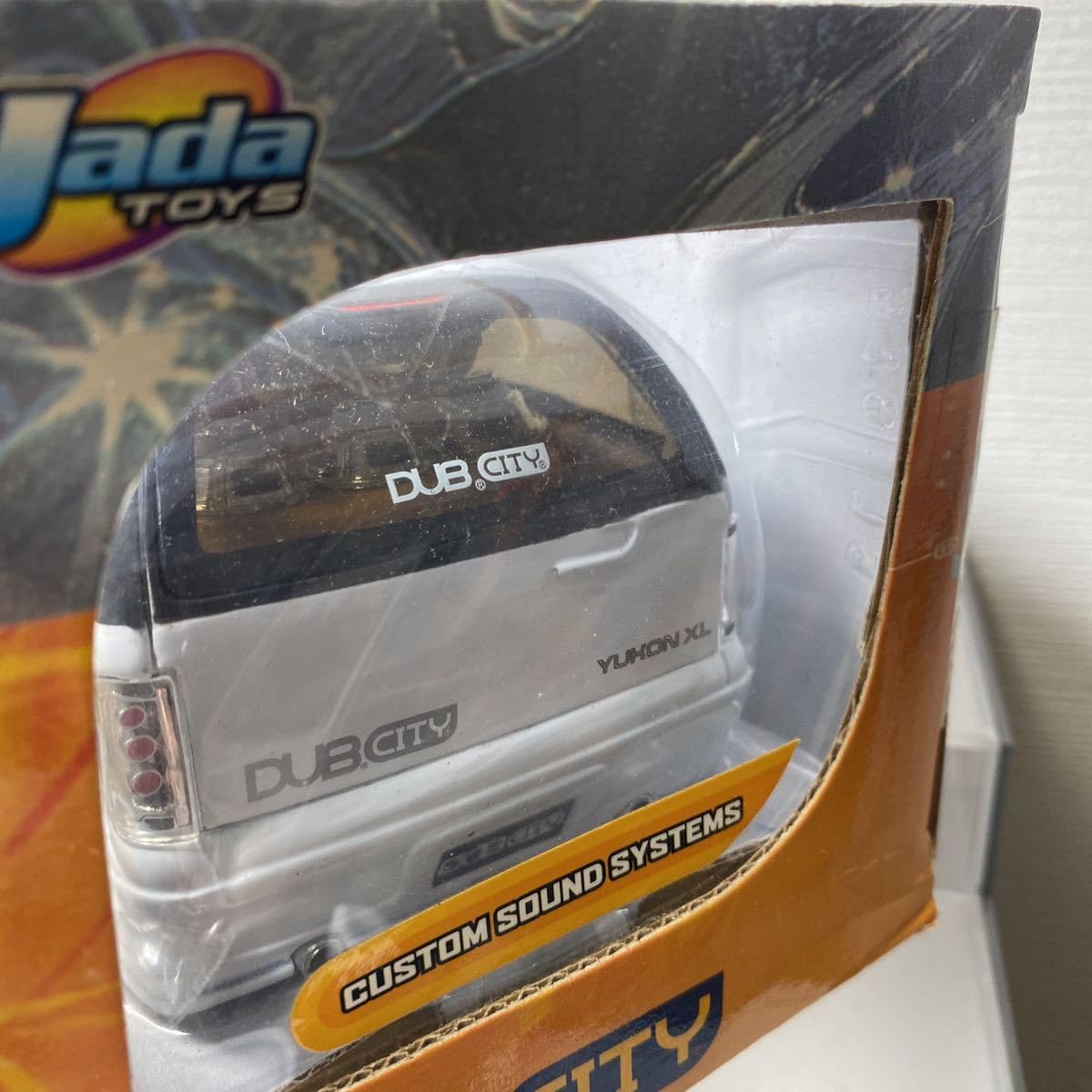 Amazon | JADA TOYS 1/24 2002 GMC YUKON DENALI ユーコン デナリ