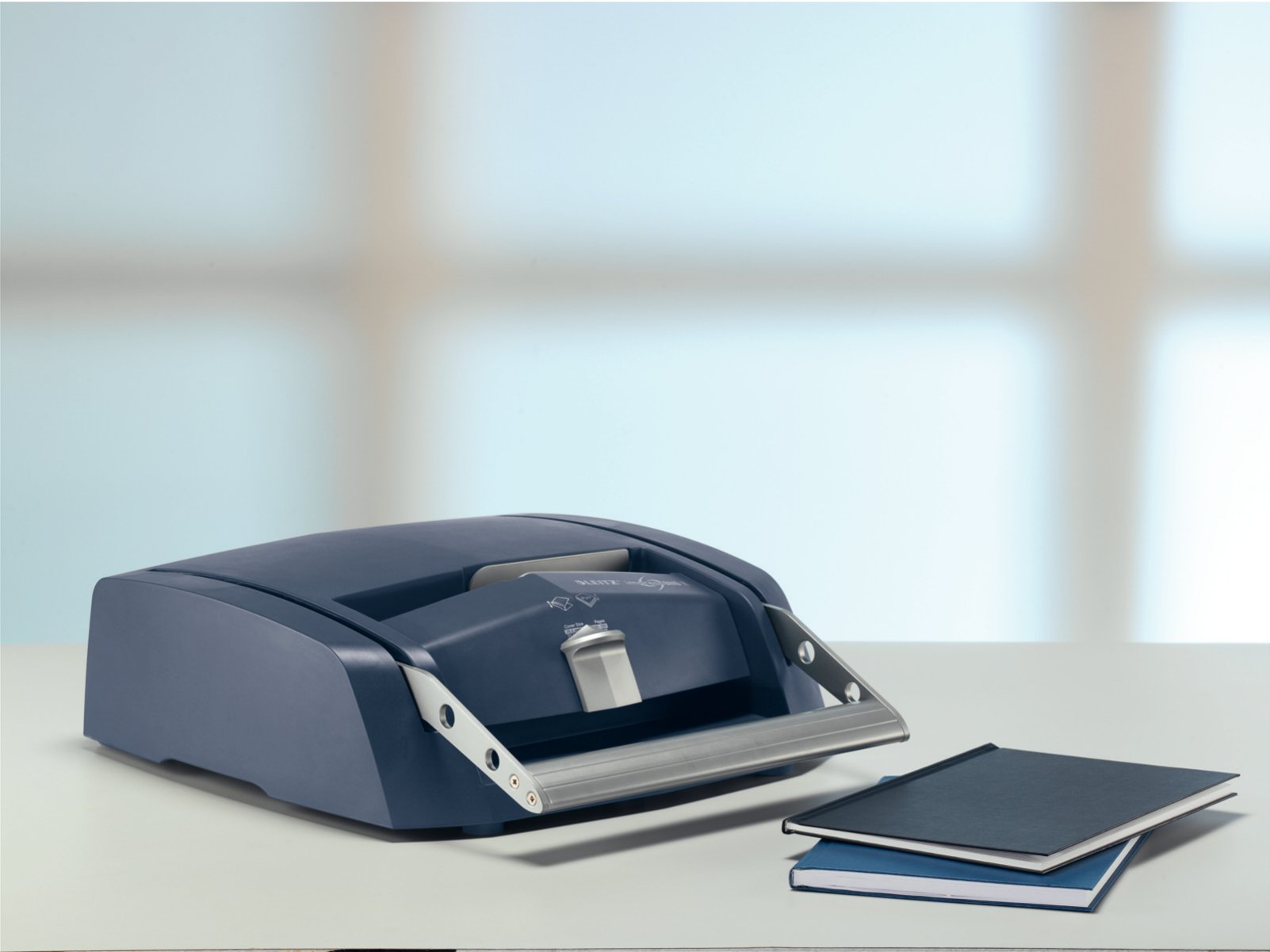 Leitz 73880000 Buchbindegerät impressBIND 280 für A4, blau/silber