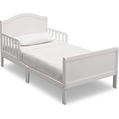 Delta Children Bennett Wood Toddler Bed - Greenguard Gold Certified, Bianca White