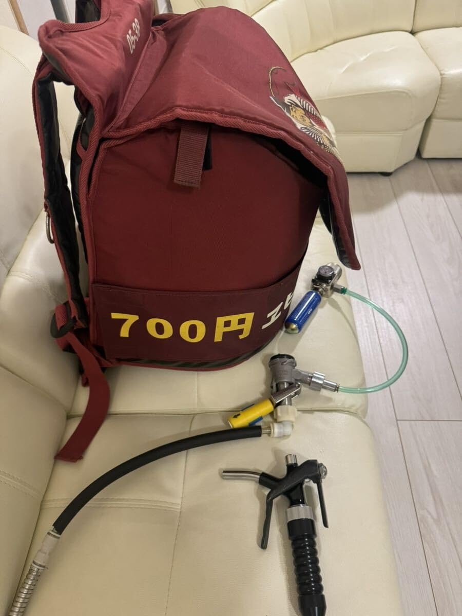 K88) Asahi アサヒ　背負い式ビールサーバー　売り子　ハンドドラフト 球場を軽やかに駆け巡る！「背負い式ビールサーバー」の開発秘話