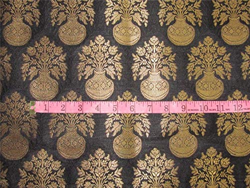 Brocart de soie noir pour confectionner une robe de soirée chic - 2