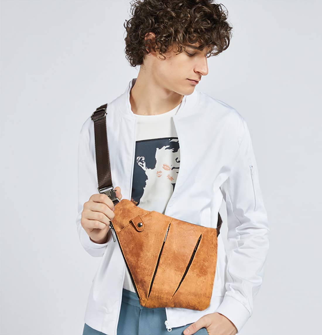 FANDARE Nuevo Bolsa de Pecho Cuero Segmentario Bolsos Cruzados Hombre Bolsa Deportiva de Hombro Bandoleras Cruzada Bolsa de Mochila Sling Crossbody Bag para Negocio Ciclismo Viaje Marrón Claro