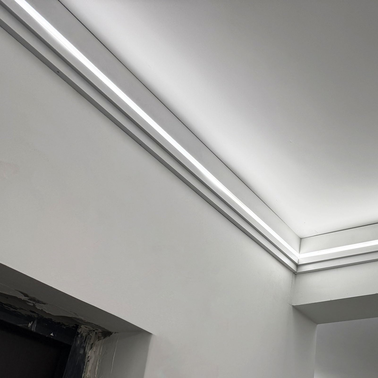 IBOWZ Duża osłona korony 5,9", oświetlenie otoczenia LED, aluminiowa osłona korony, rama sufitowa, biały kanał LED do taśm LED 1/4" 3/8"