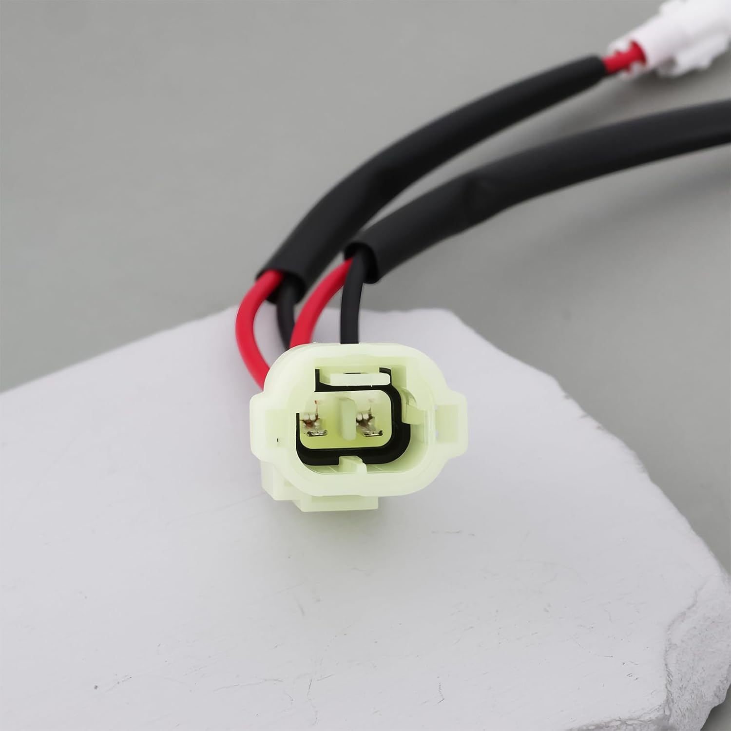 1 Set Off-Road Vehicle Power Splitter Wiring Adapter Compatible with Honda Talon 1000R SXS10S2R 1000R Fox Live Valve