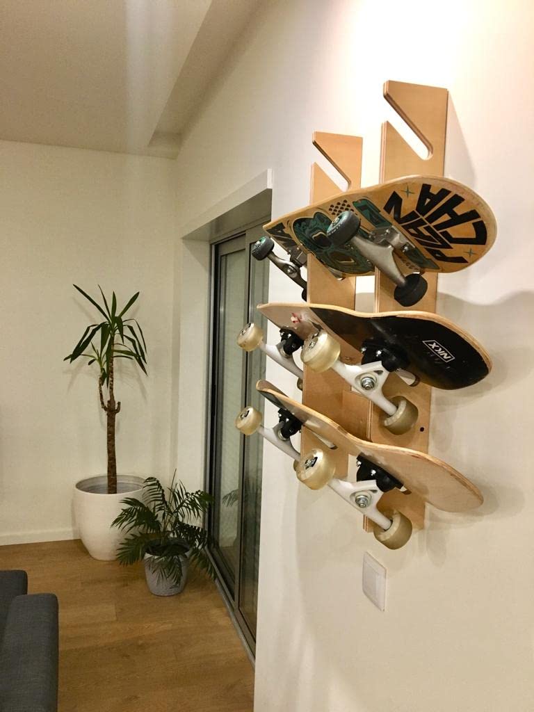 Genérico Wall Four Skate Rack