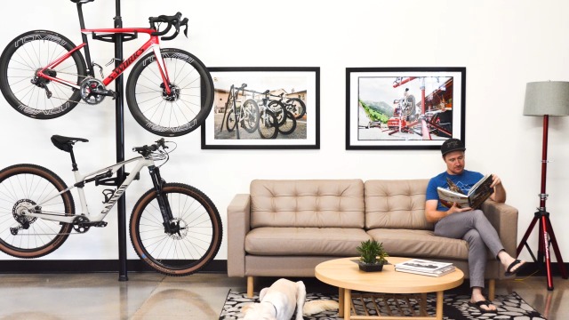 【FEEDBACK SPORTS】RAKK　自転車スタンド　新品2個セット Amazon.com : Feedback Sports | Rakk 2.0 Bike Storage Rack