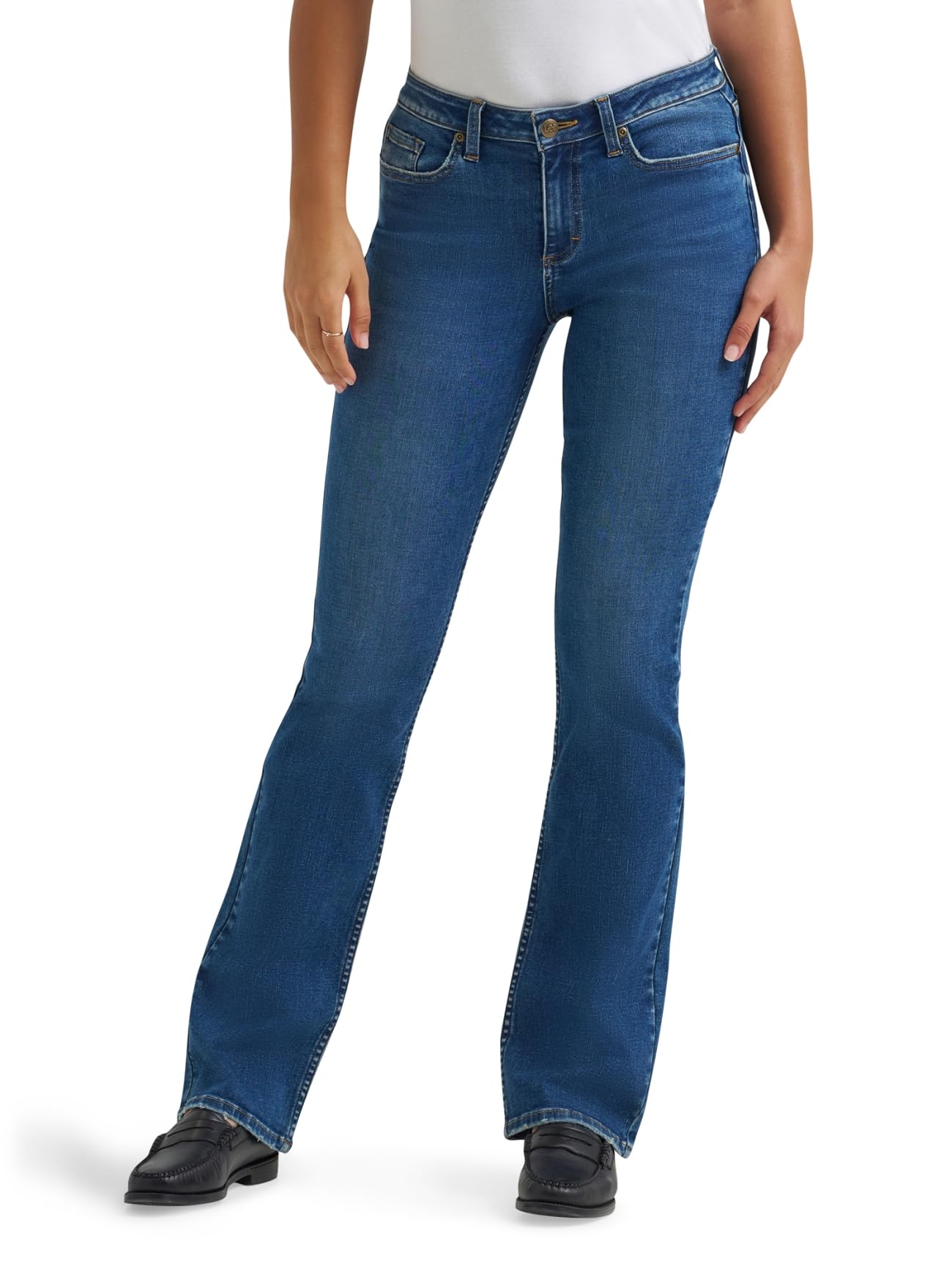 Lee Women’s Legendary Mid Rise Bootcut Jean, Good Standing, 14 Short