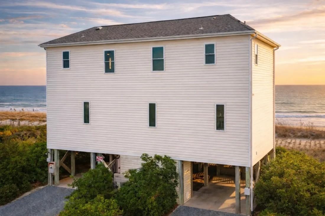 11-1310 HOUSE PLAN - Modern Coastal House Plan with Open Concept and Ocean Views