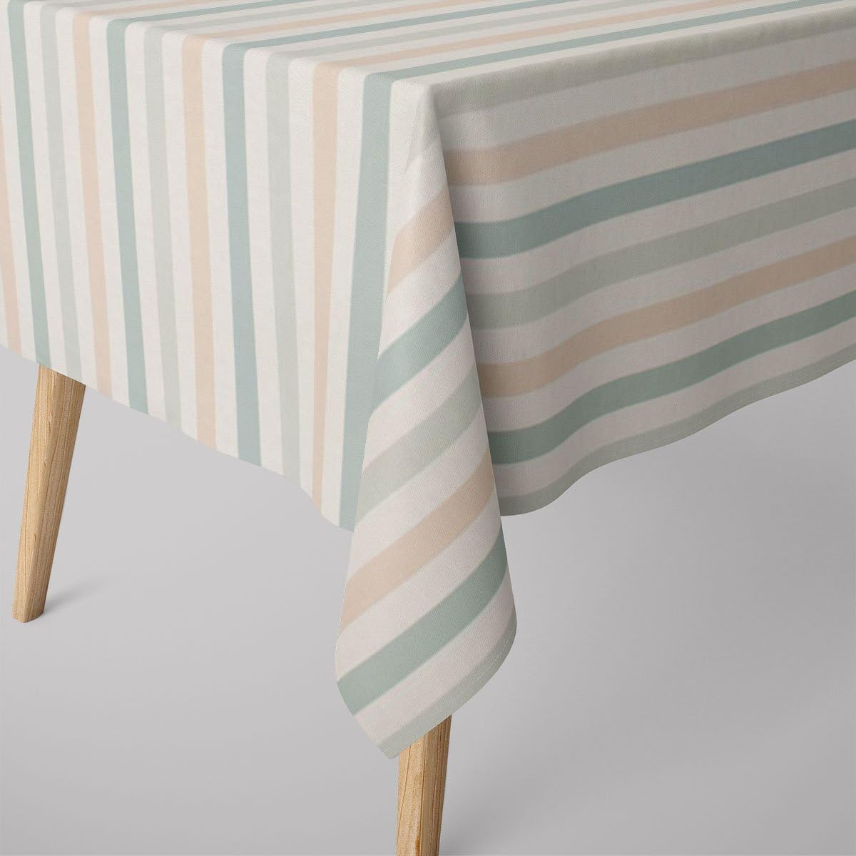 Nappe à rayures pastel anti-taches pour masquer les défauts de table