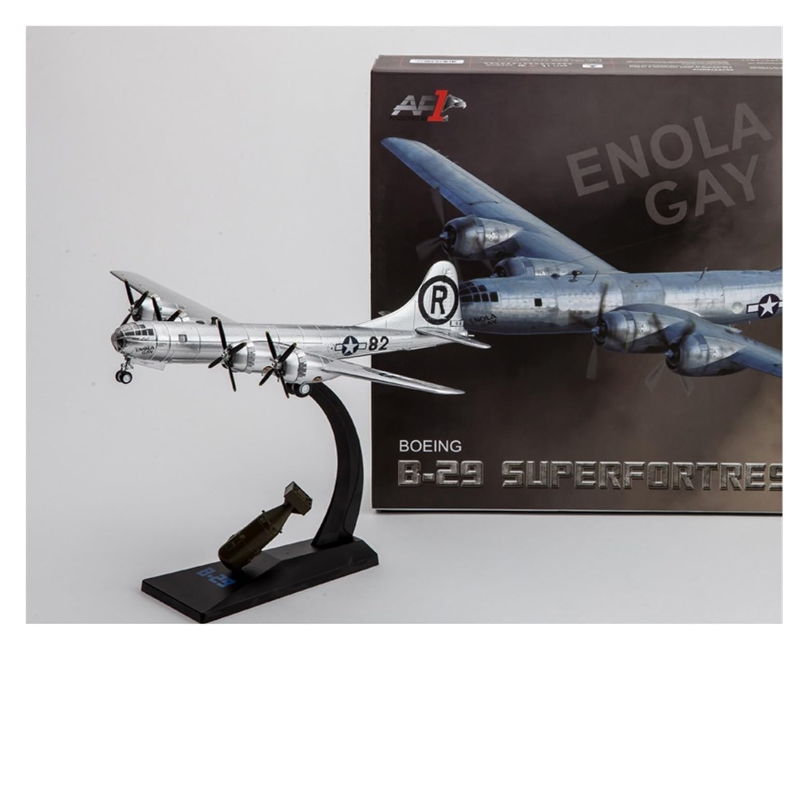 Nachbildung von Flugzeugmodellen, 21 cm großes Modell, 1:144, B-29-Superfortress-Bomber des Zweiten Weltkriegs, Flugzeugmodell für Hiroshima Nagasaki B-29, Miniatur-Flugzeugmodell (Kleiner Junge)