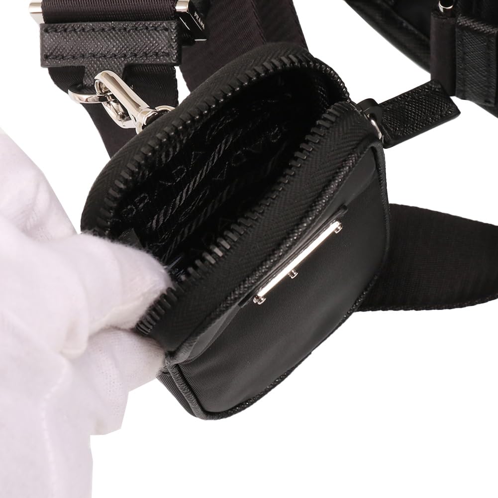 Amazon.co.jp: [プラダ] ショルダーバッグ メンズ ポーチ付