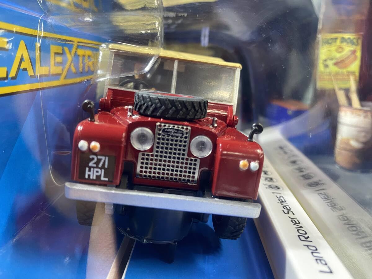 Amazon | 1/32 SCALEXTRIC C4493 Land Rover Series 1 - Poppy Red