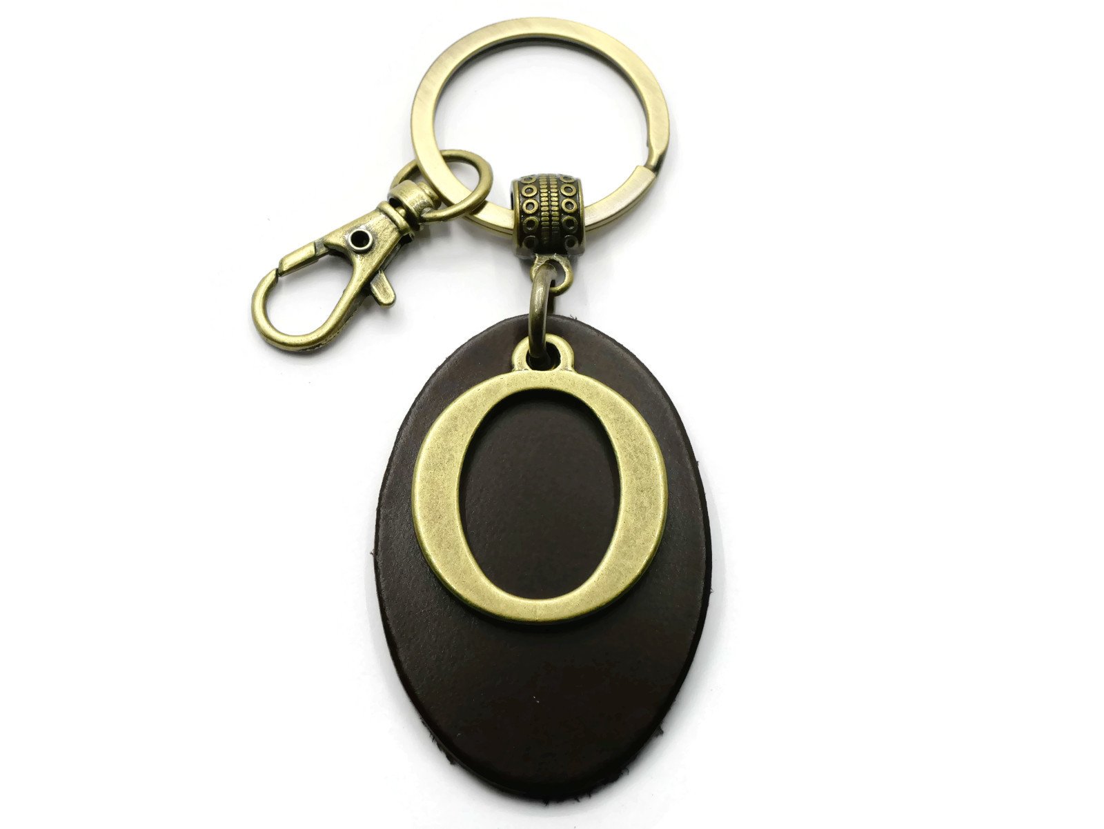 BrownBeans, Mens Womens Personalized Initial Monogram Letter Leather Key Fob Keychain (BBKC2019) (O)