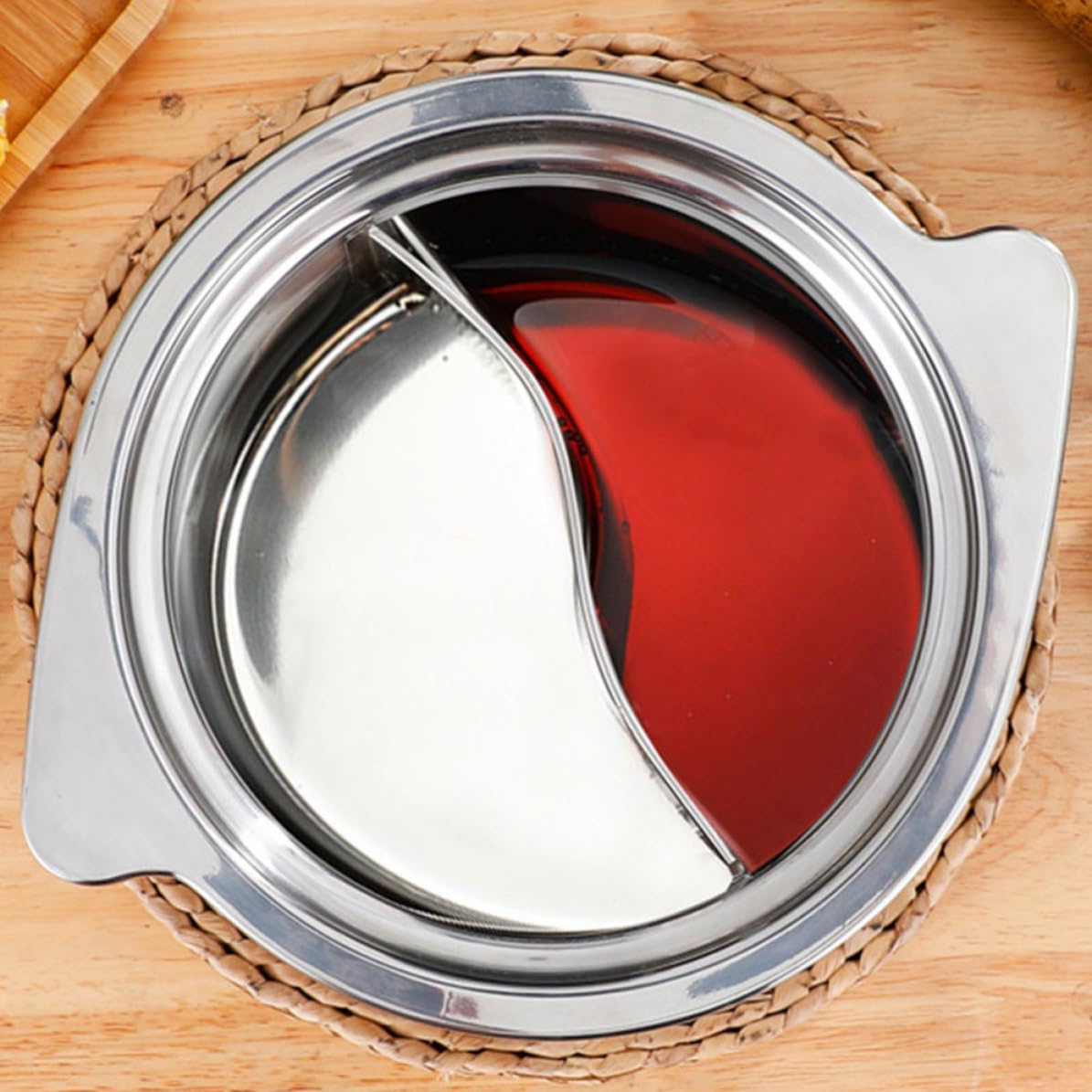 Xmas Stainless Steel Hot Pot with Divider, 16cm Dual Pot Design