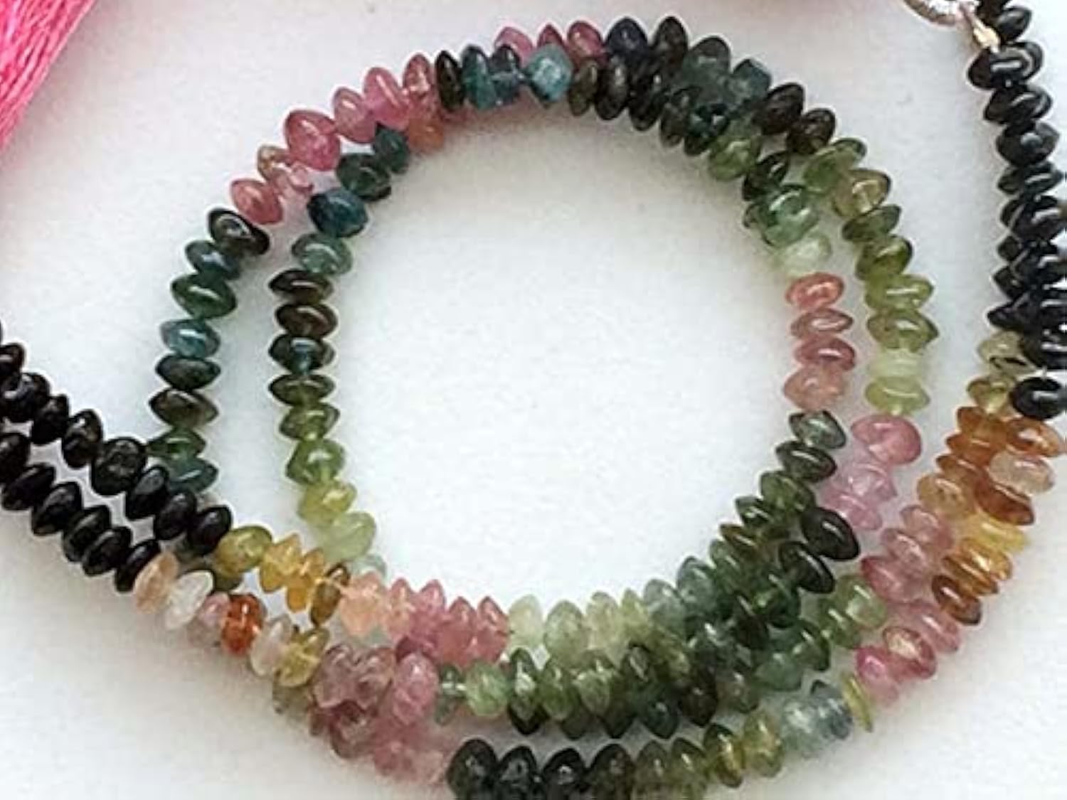 LKBEADS 1 sznur naturalnych koralików z wieloma turmalinami, zwykły guzik, 4-4,5 mm koraliki z wieloma turmalinami, 25 cm