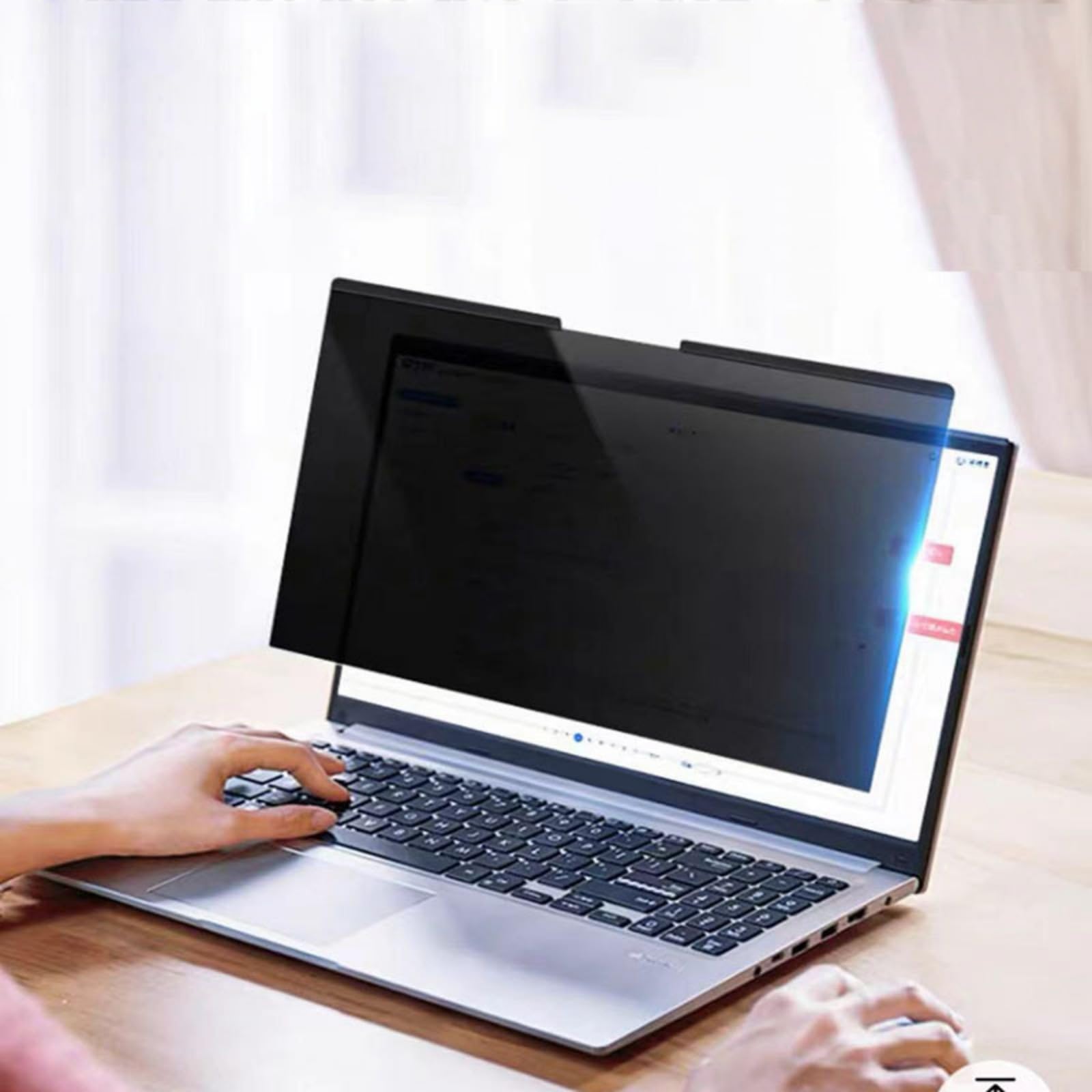 Laptop Bildschirmfilter für 12-17-Zoll Modelle, magnetisch, schnelle Installation und Entfernung, perfekt für geschäftliche Sichtschutz