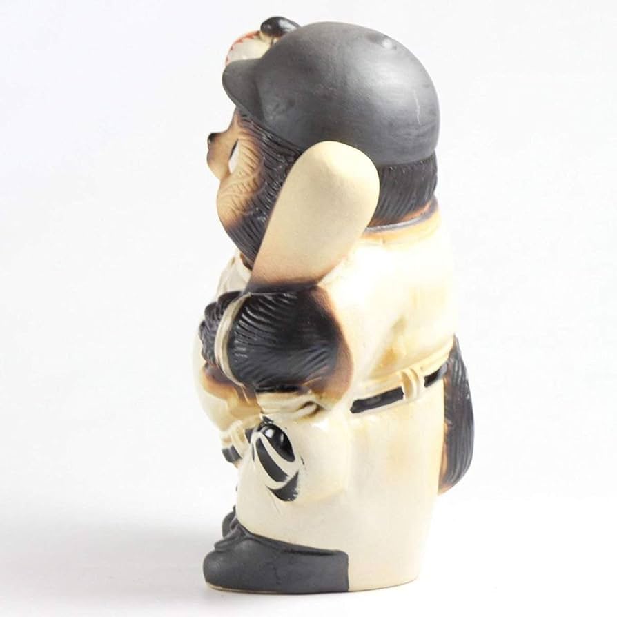 信楽焼　野球狸　タヌキ　たぬき　狸　置物　焼物　信楽　野球　オブジェ　8号 楽天市場】信楽焼 陶器 たぬき 野球狸 8号 ベースボール や