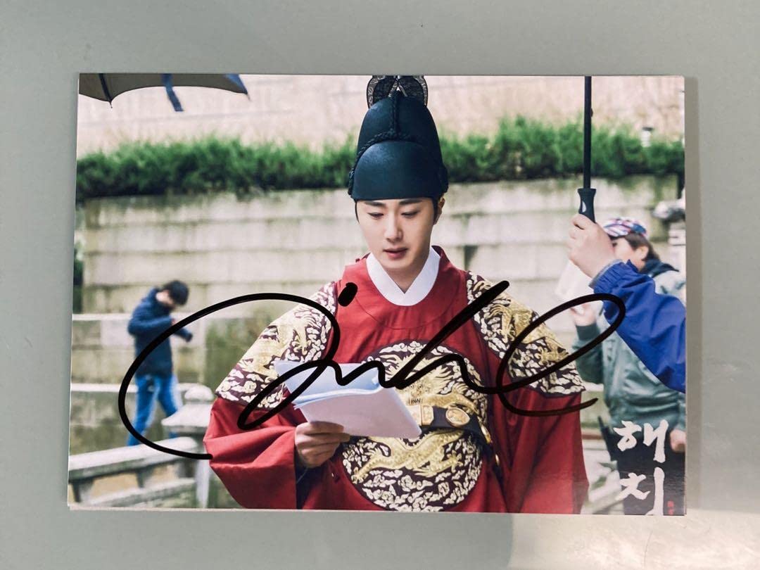 チョン・イル直筆サイン入り2Lサイズ写真…Jung Il-woo… Amazon.co.jp