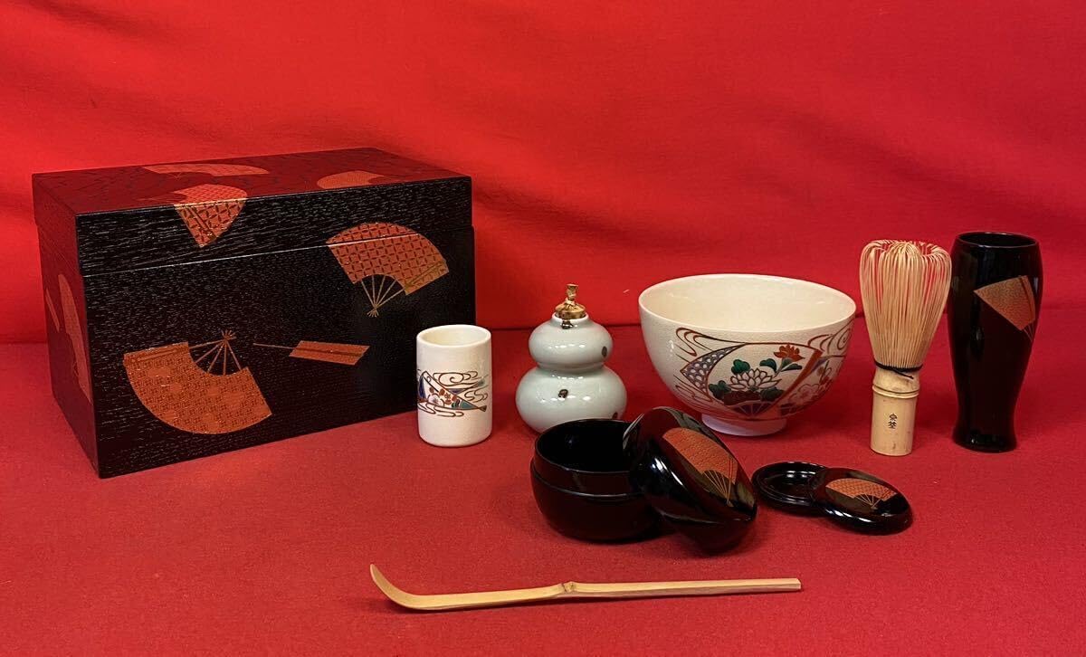 Amazon.co.jp: 茶道具茶箱一式 黒柿合塗茶箱扇面 漆器3点＋陶器茶器3点  