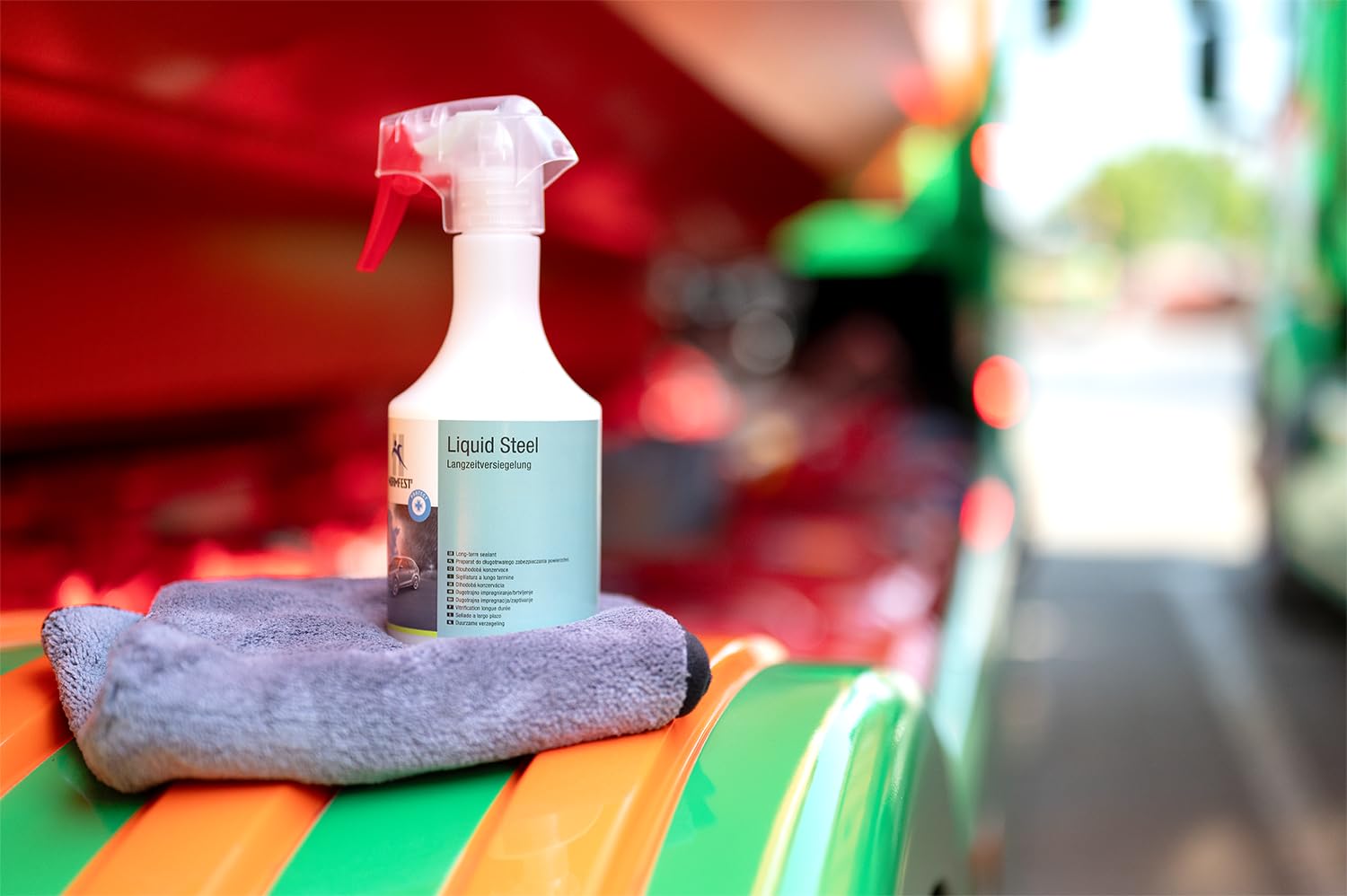 Normfest Liquid Steel - Langzeitversiegelung für Lack, Glas, Kunststoff & Felgen, bis zu 10 Monate Schutz, wasser- & schmutzabweisend, schnelles Aushärten in 10 Minuten, hochglänzend - 500 ml