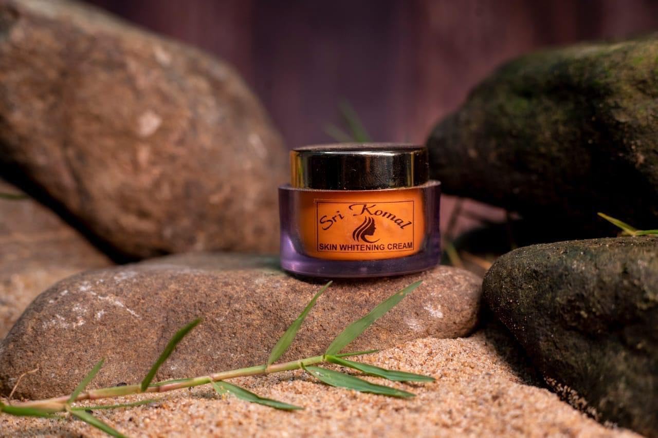 Sri Komal skin whitening night cream | Skin whitening night cream | orange cream-image-39