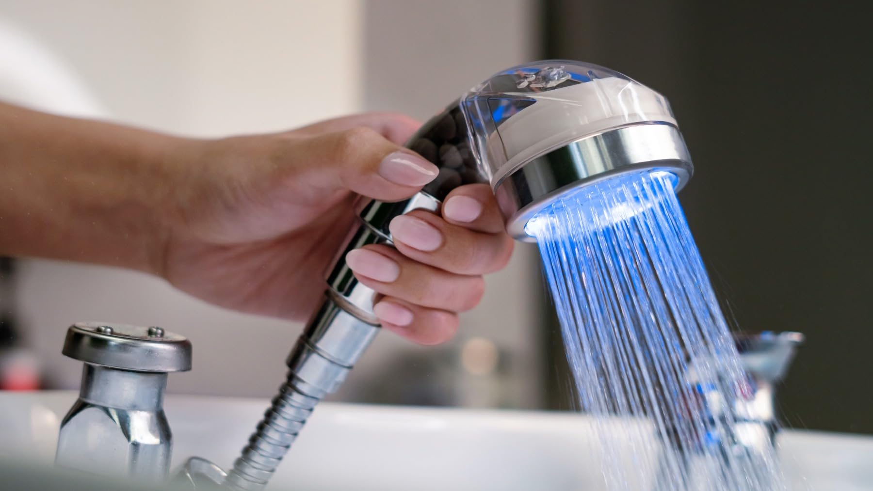 Socila Professional Salon Led Shower Head Auto Color Changing with Aluminium Ring, for Shampoo Bowl, High Pressure, Water Filtering by Stones