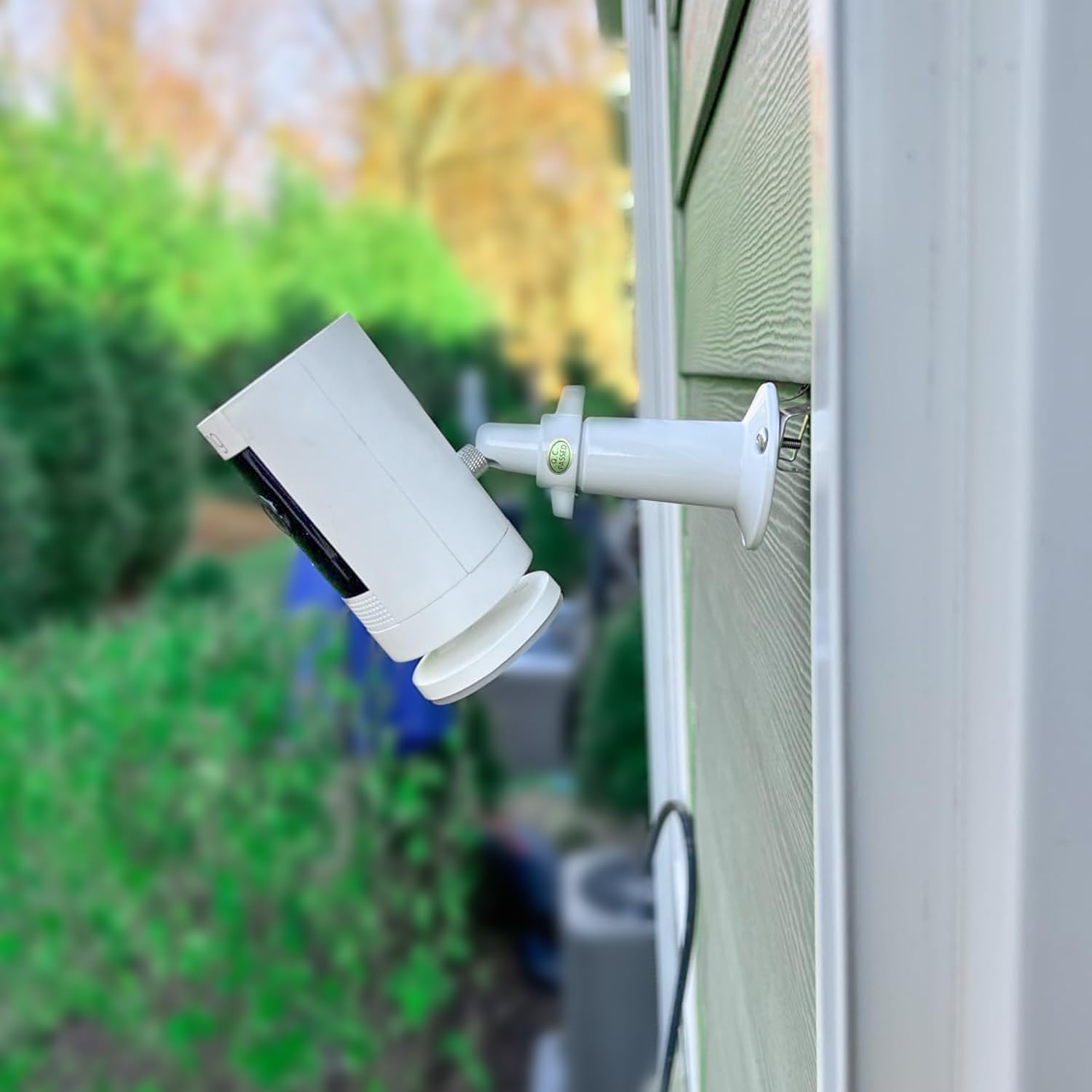 Haoyou Camera Vinyl Siding Wall Mounts No Drill 360 Degree