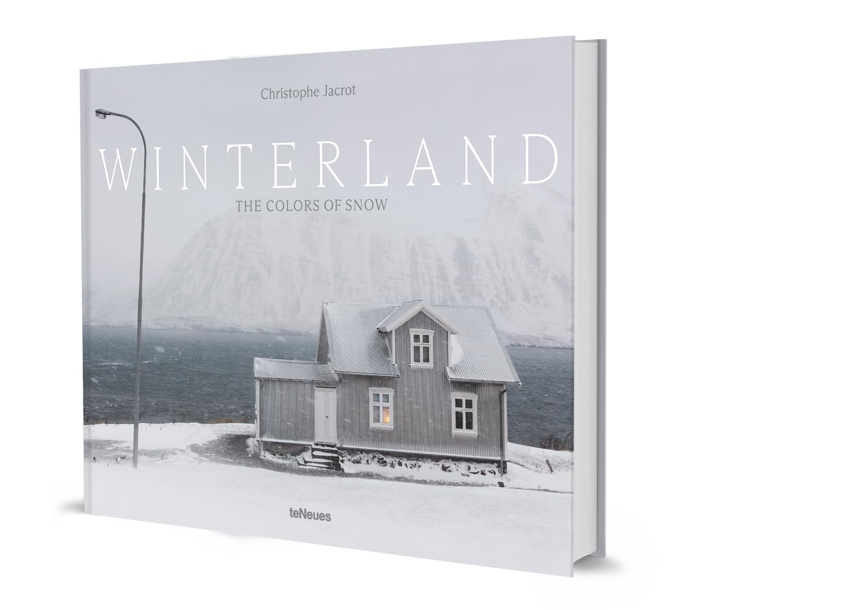 Winterland: The Colors of Snow