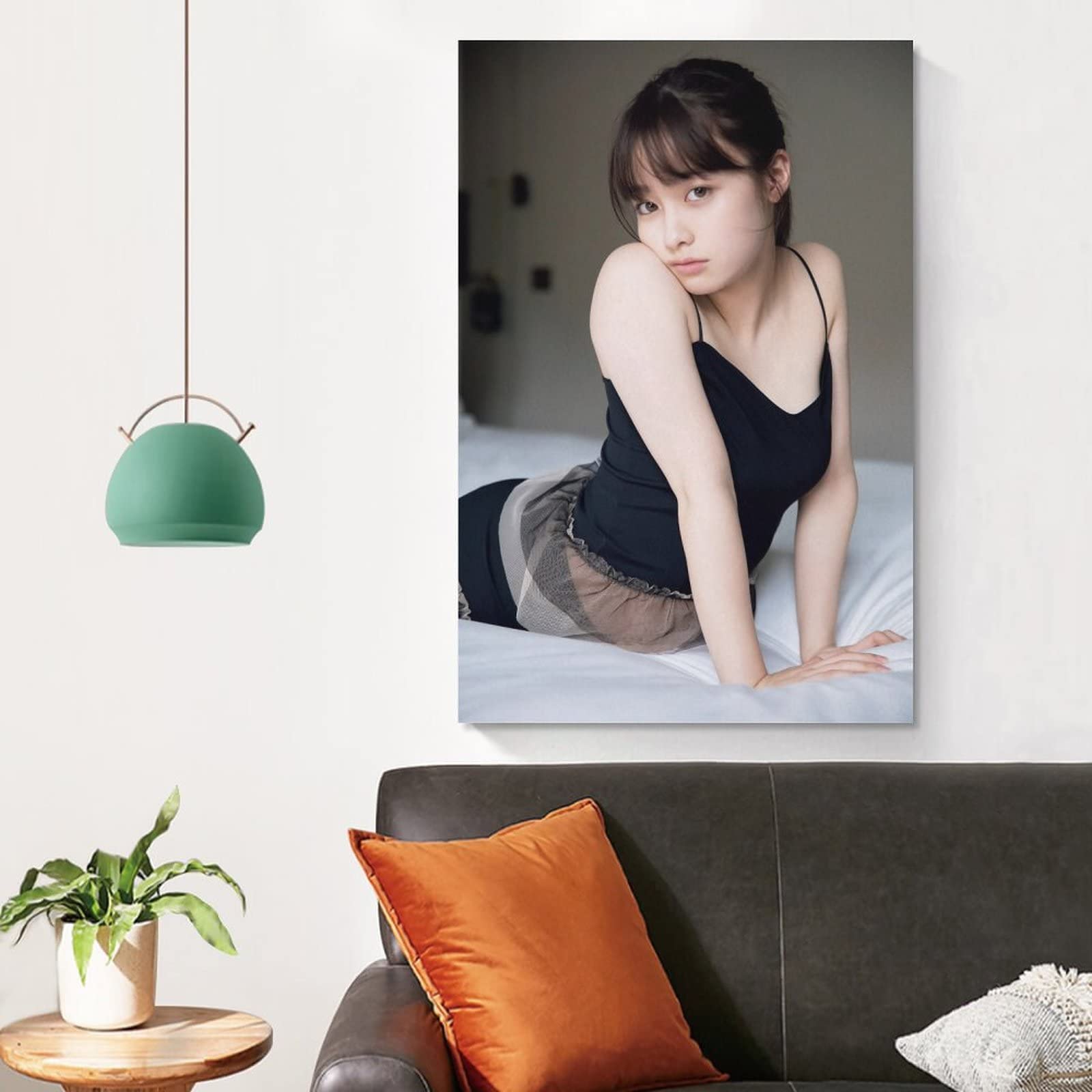 Amazon.co.jp: 橋本環奈はしもとかんな かわいいセクシー女優の